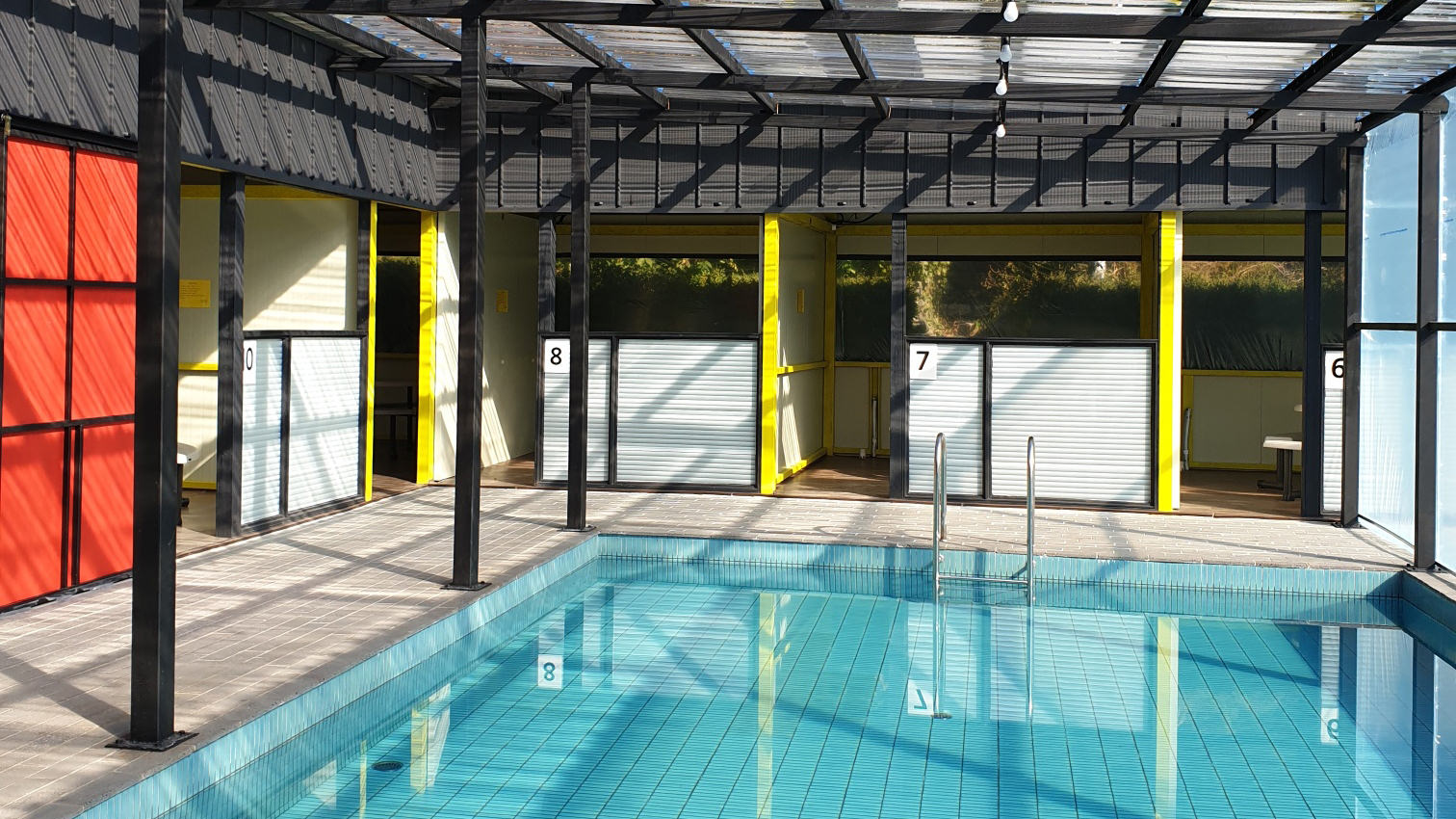 피자마을 밀양펜션 사계절 실내 온수 수영장 화이트하우스A룸 피자마을 밀양펜션 사계절 실내 온수 수영장 화이트하우스A룸